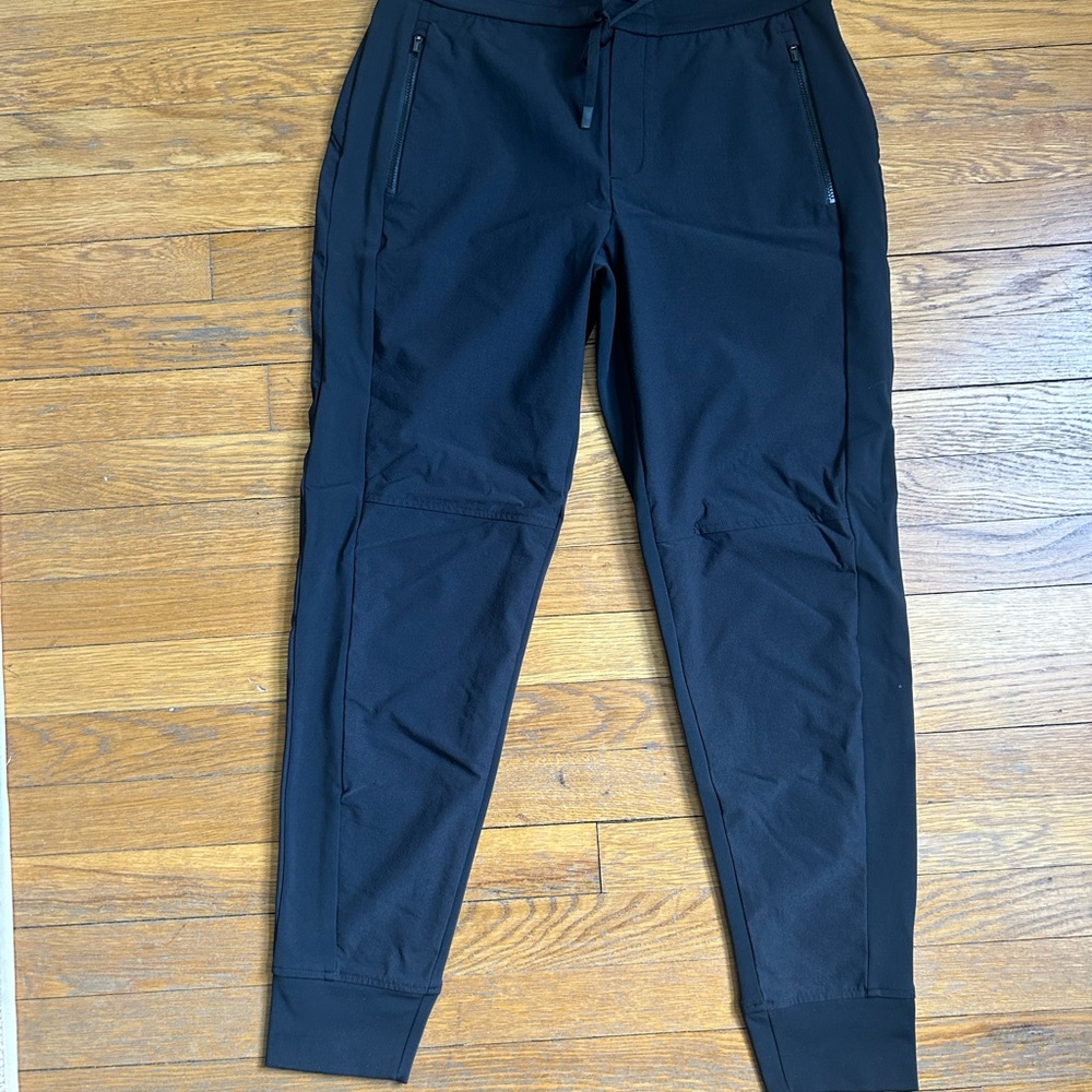 Athleta Women's Headlands Hybrid Trek Joggers in Black, 8